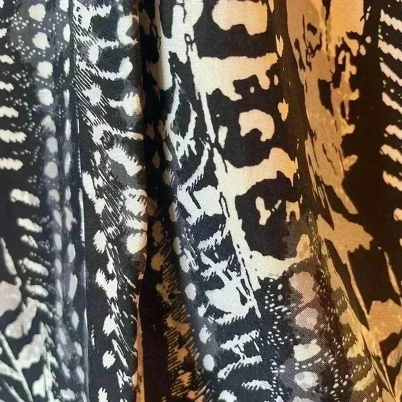 Joie Black/White 100% Silk Long Sleeve V-neck Blouse - Picture 6 of 12